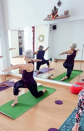 Clases de Yoga en Valencia - Isacruzyoga