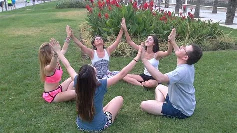 Clases de Yoga en Valencia - Parashakti Asociación de Yoga