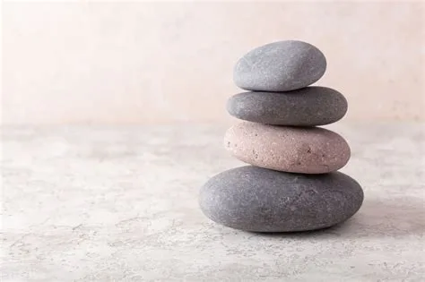 Clases de Yoga en Valencia - Vive Khoa | Masajes | Yoga | Danza